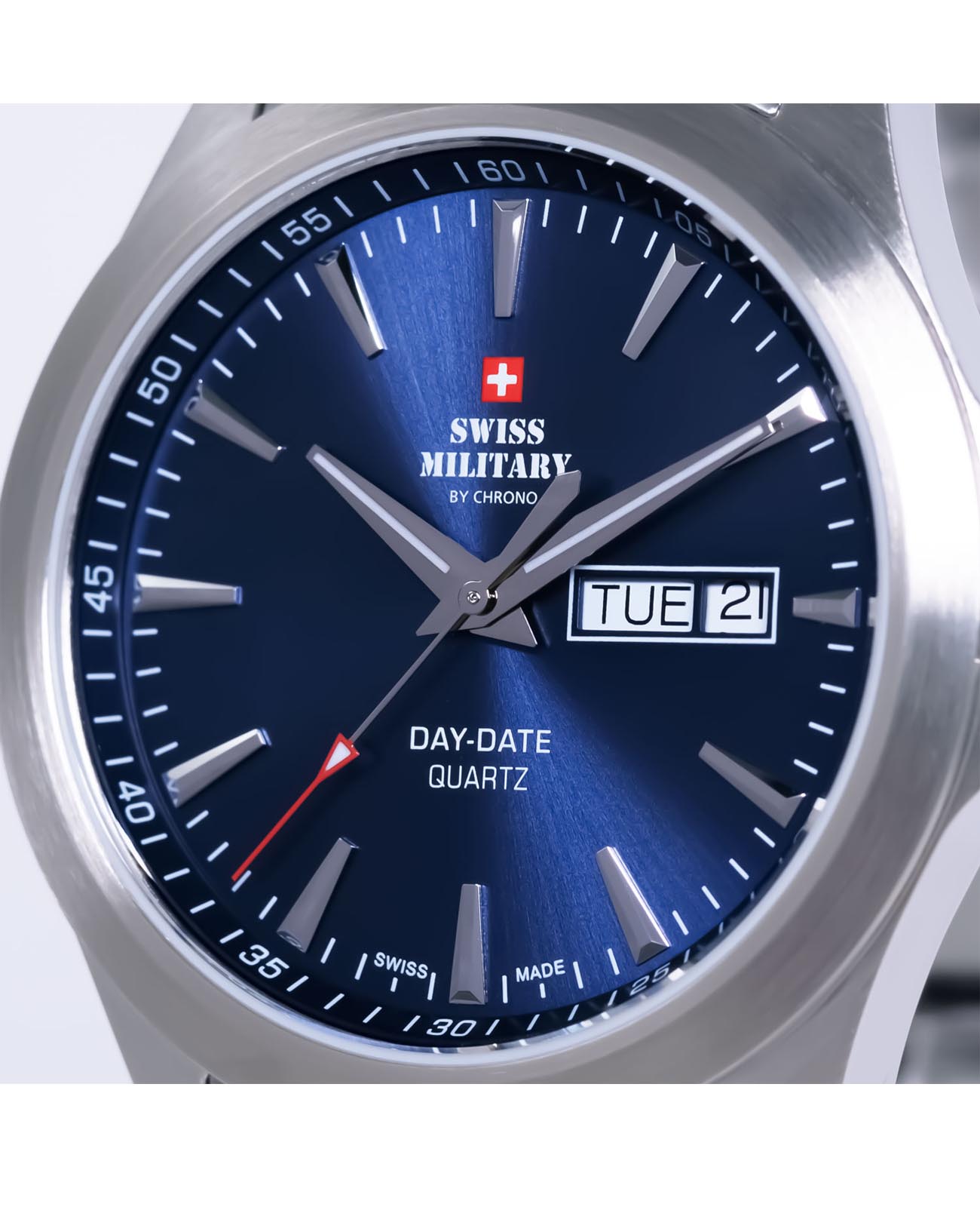 Оригинальные часы Swiss Military by Chrono Swiss Military by Chrono Day Date SMP36040.24 кварцевые калибр механизма  общий вид