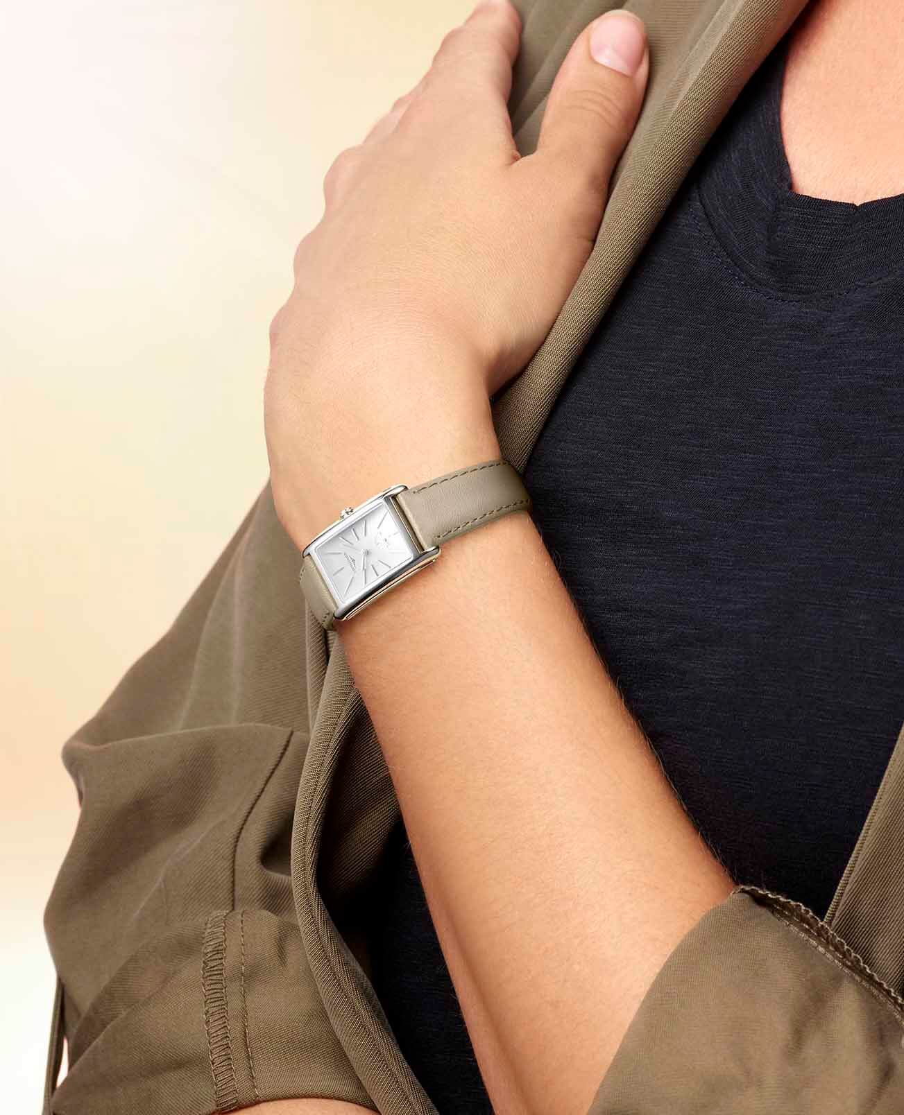 Longines Longines DolceVita L5.512.4.11.7  - задняя крышка сталь металл корпуса, швейцария часы